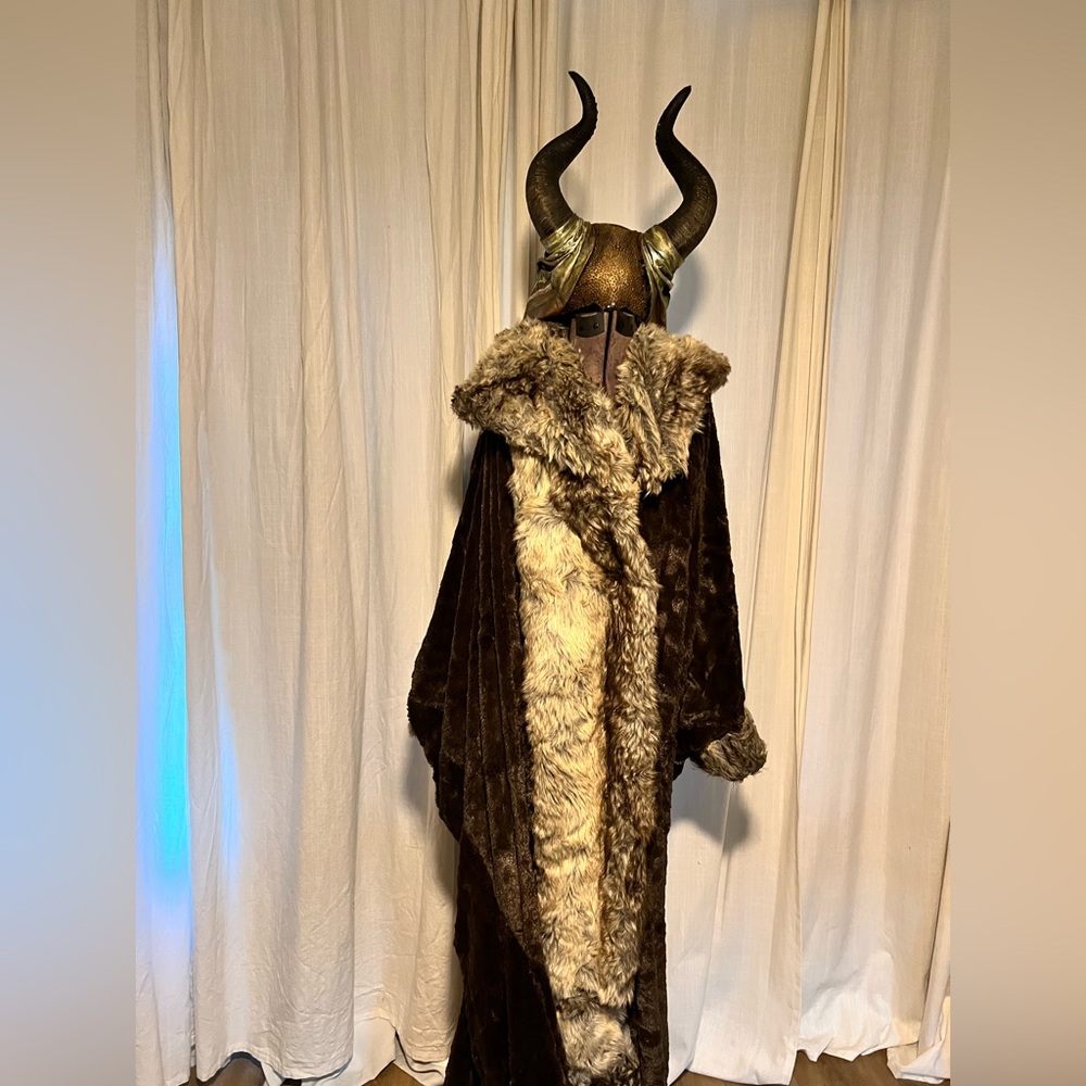 Brown Maleficent Faux Fur Cloak Costume with Horns